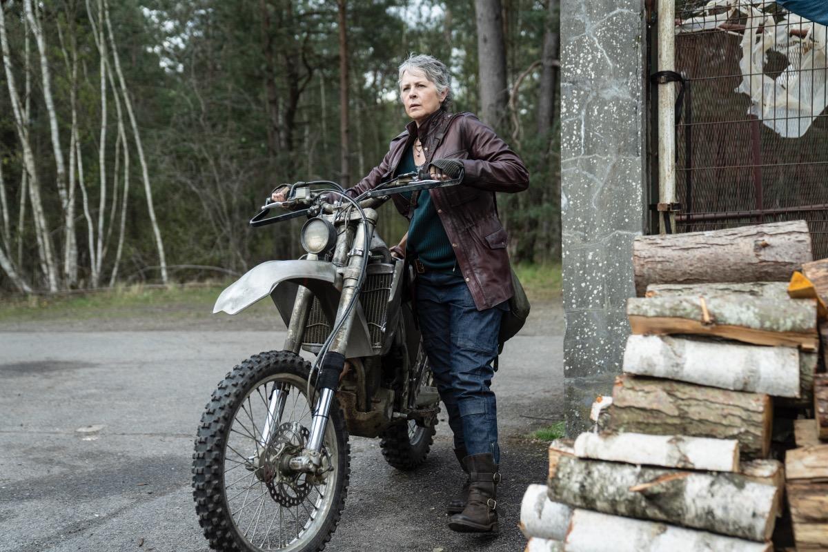 the-walking-dead-daryl-dixon-season-2-melissa-mcbride.jpg